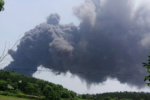 江西永修一化工厂起火 无人员伤亡